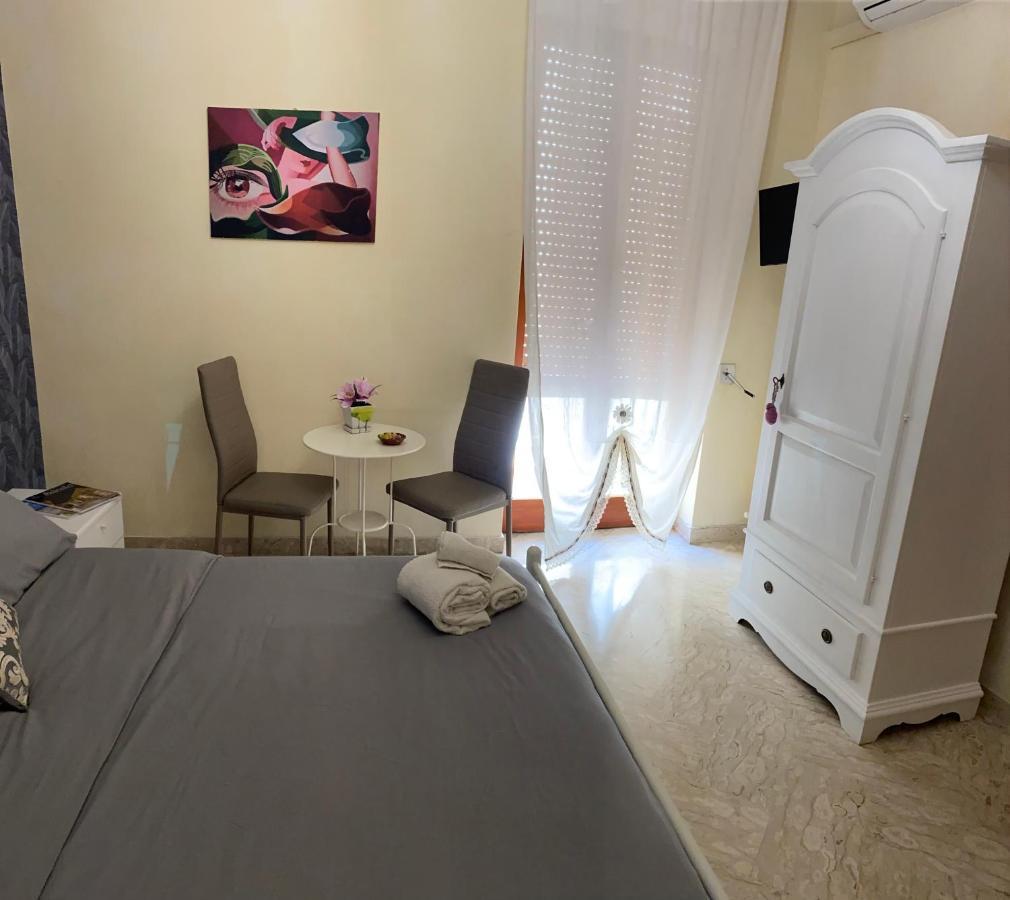 La Dimora Di Vesta Bed and Breakfast Lecce Exteriör bild