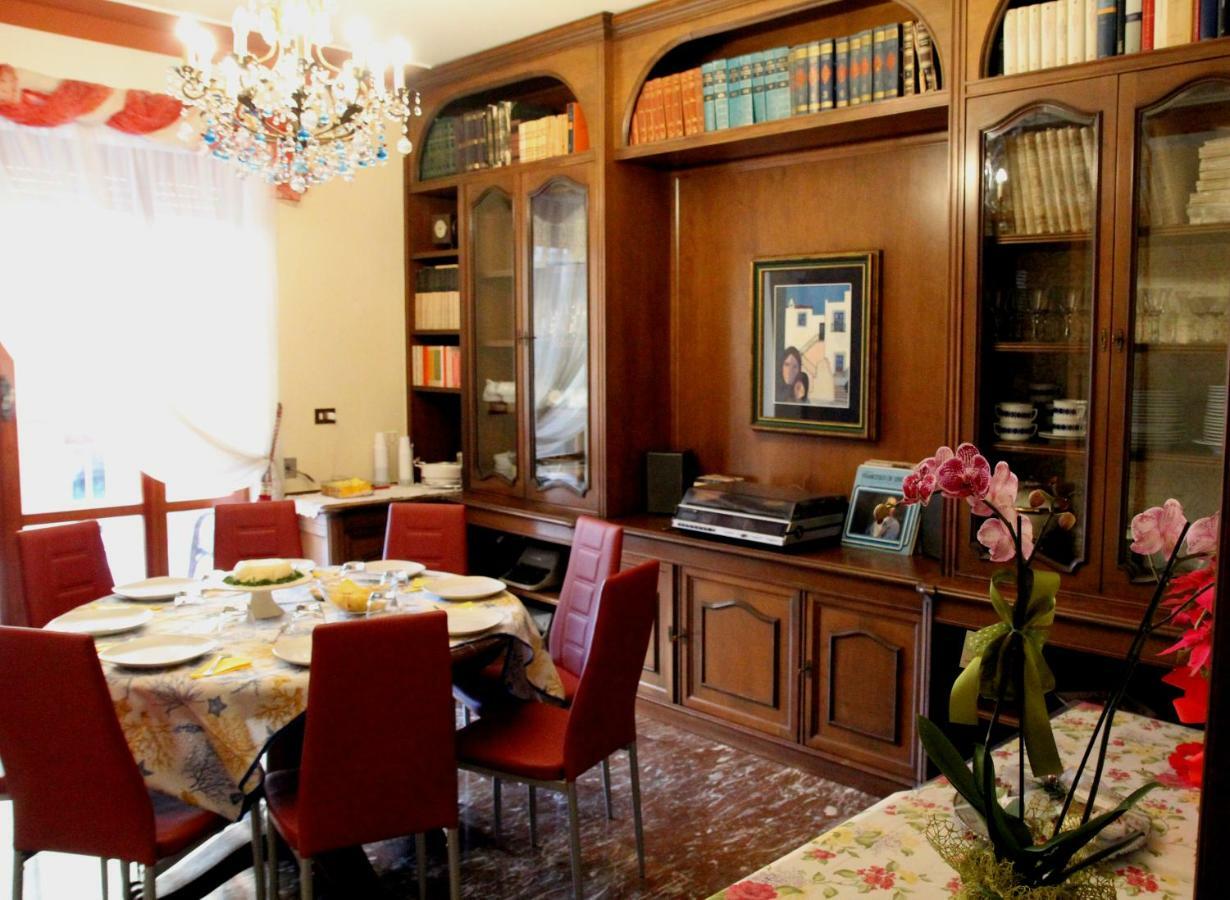La Dimora Di Vesta Bed and Breakfast Lecce Exteriör bild